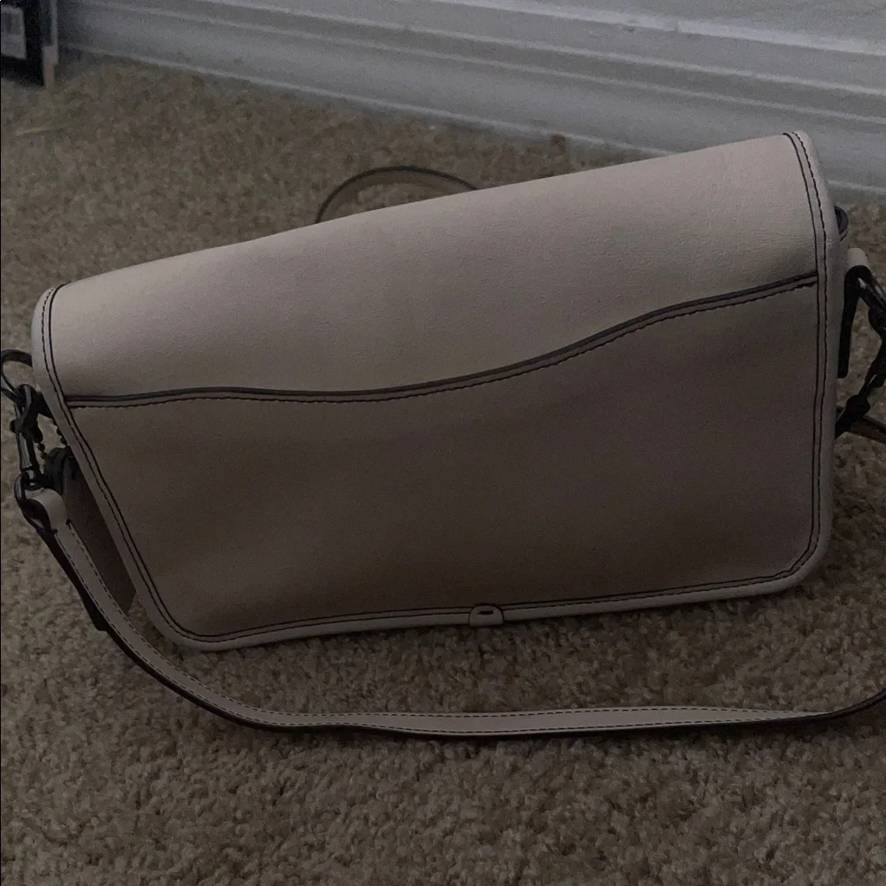 Coach Dinky Crossbody Bag - Picture 4 of 11